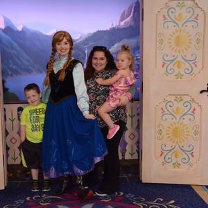 Meet your Posher, Christina